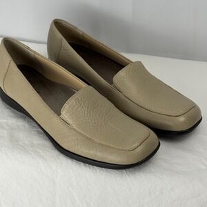 Trotters Jenn Comfort Loafers Womens 8N Slip On‎ Leather Flats Comfort